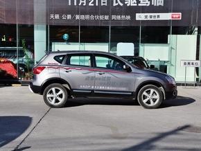 东风日产 2.0L CVT 车辆正右侧
