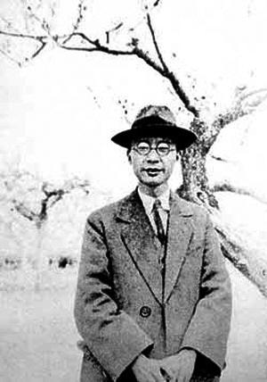 老舍初恋曾为富家小姐因其做居士出走英伦图