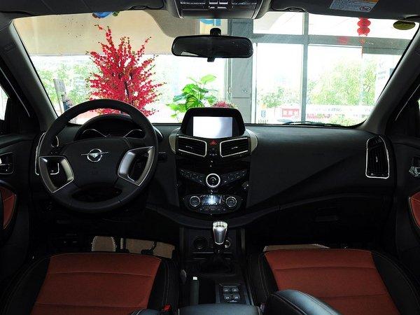 海马汽车 1.6L 手动 中控台整体