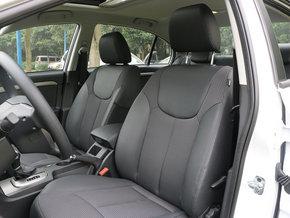 �������� 1.5T �Զ� ��ʻϯ����ǰ45����ͼ