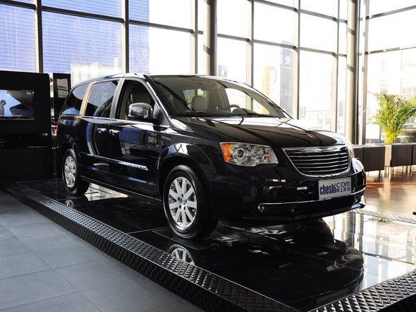 ����˹��(����) 3.6L �Զ� �����Ҳ�45�Ƚ�