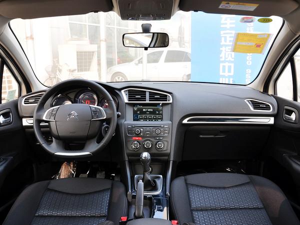 ����ѩ���� 1.8L �ֶ� �п�̨����