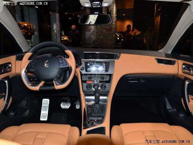 ��������ѩ���� DS 6WR 2014�� ������