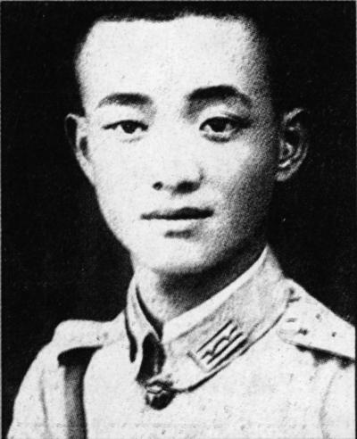 朱赤牺牲前引爆数百手榴弹炸得日军血肉横飞图