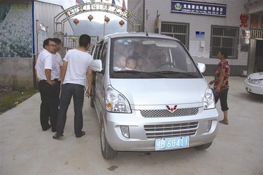 ����һУ������7��ʵ��27�� ��Ա��300%��ץ