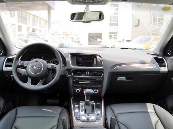 一汽奥迪 40 TFSI quattro 中控台整体
