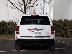 自由客2.0L郑州综合优惠3万 现车充足