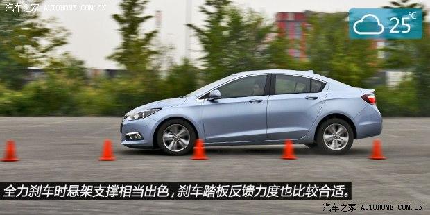 ͨ��ѩ���� ��³�� 2015�� 1.4T DCG�콢��