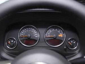 自由客2.0L郑州综合优惠3万 现车充足