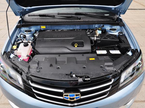 吉利汽车 三厢 1.3t cvt 发动机局部特写