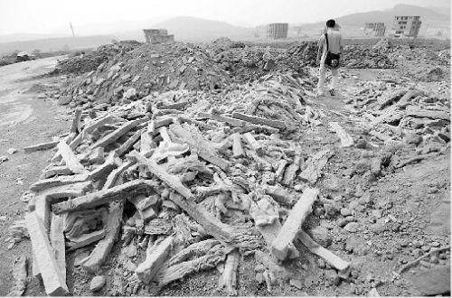 济南建筑垃圾处理困局待解 12个倾倒场已被填满