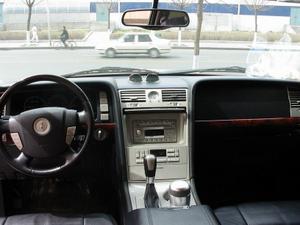 ���ͷ����SUV �ֿ��캽Ա����12��Ԫ