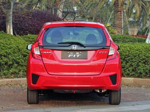 �·ɶ���3000Ԫ������ ʱ�д���С��