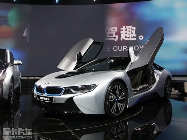 ����i3����;����i8����