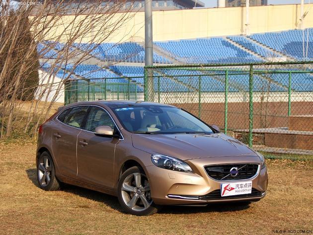 沃尔沃V40优惠3万元起 少量现车在售中