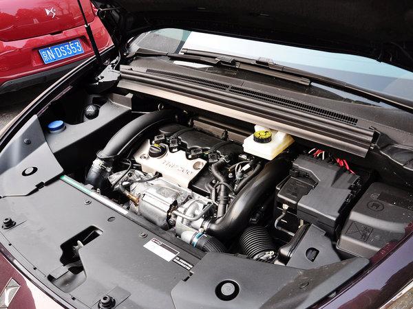 长安标致雪铁龙 1.6t 自动 发动机主体特写