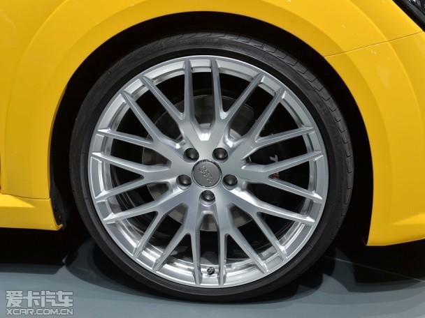 新奥迪TT/TT S敞篷版发布 外观变化明显