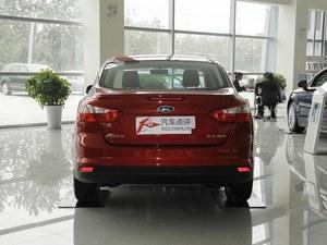 福克斯三厢优惠1.9万元 购车可另享延保