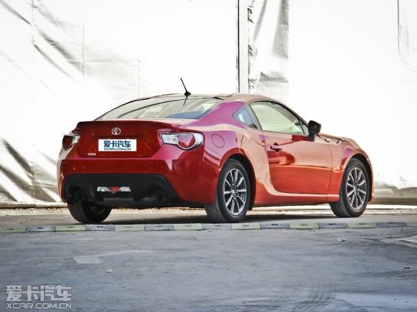 丰田8614r60限量版官图外观更加运动