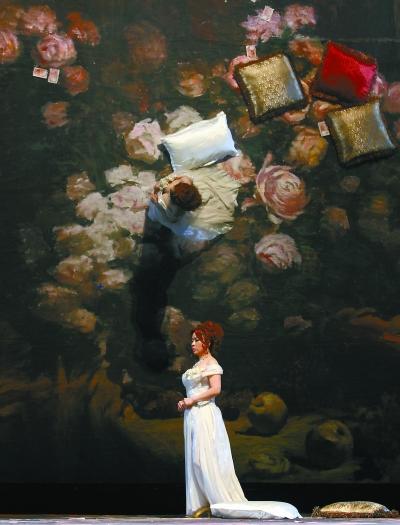 张立萍演唱音乐会版歌剧 茶花女 图 中新网 张立萍演唱音乐会版歌剧 茶花女 图 中新网