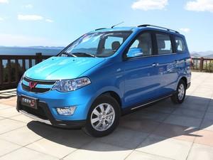 上汽通用五菱 五菱宏光 2014款 1.5L S 自动豪华型