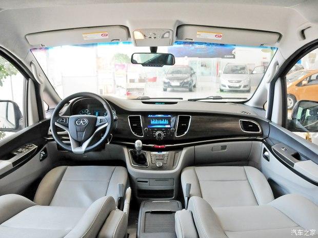 江淮汽车 瑞风M5 2013款 2.0T 汽油手动商务版