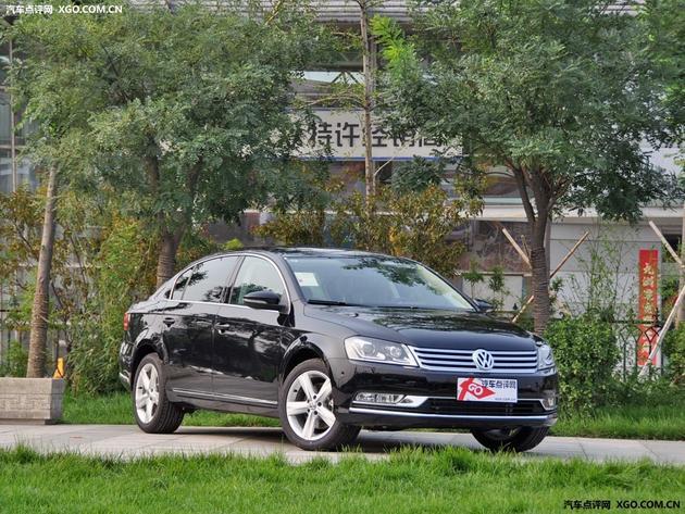 大众迈腾全系让利1.6万 送豪华装潢礼包