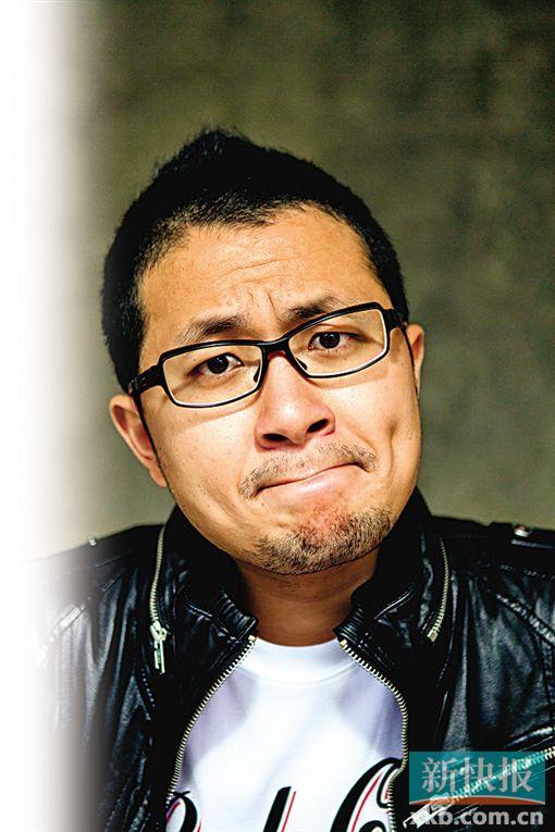 九把刀早有劈腿前科10年前抢同学女友组图