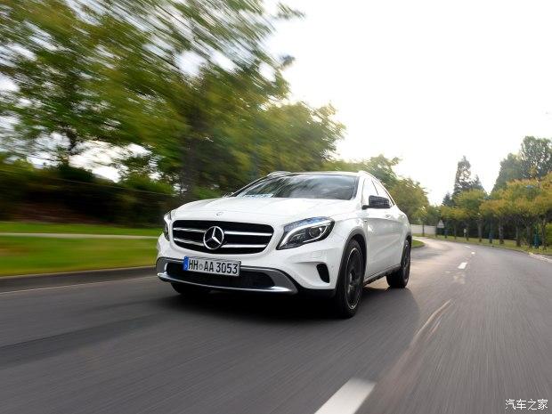 奔驰(进口) 奔驰GLA级(进口) 2015款 GLA 250 4MATIC