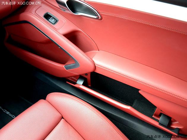 德系技术杰作 试驾保时捷911 Turbo S