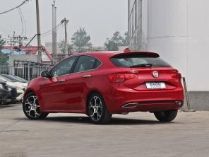 致悦对比高尔夫7