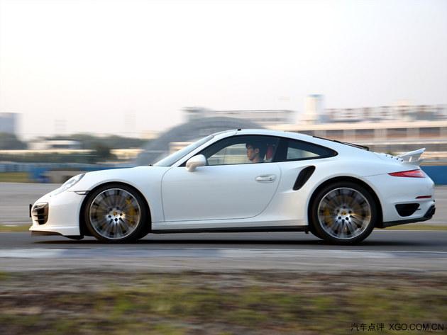 ��ϵ�������� �Լݱ�ʱ��911 Turbo S