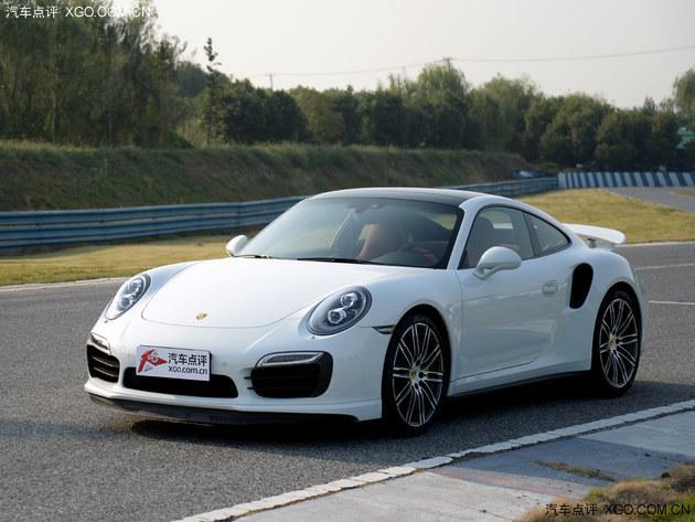 德系技术杰作 试驾保时捷911 Turbo S