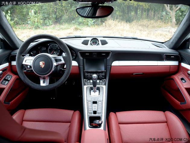 德系技术杰作 试驾保时捷911 Turbo S