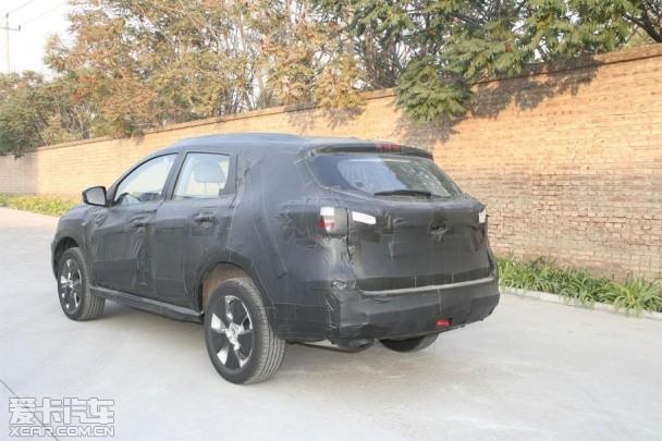 启辰全新SUV谍照