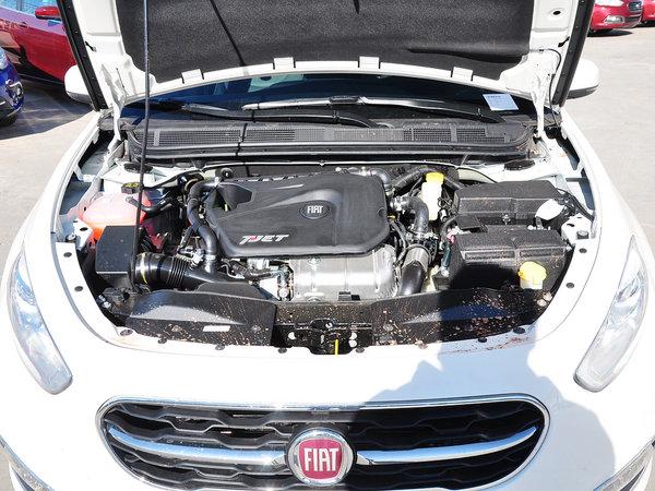 广汽菲亚特 1.4t dct 发动机局部特写