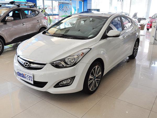 重庆现代朗动店内让利8000元现车在售