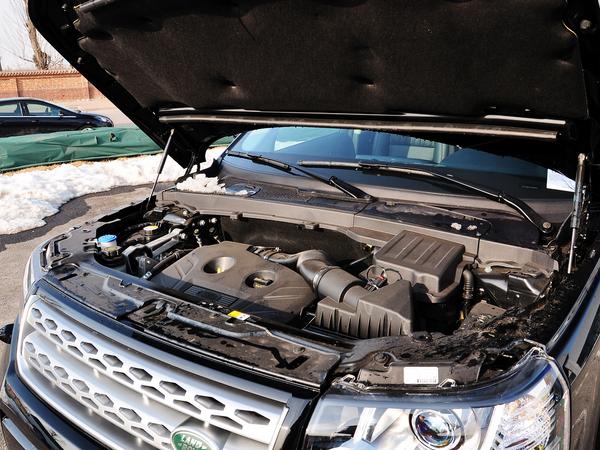 0t 自动 发动机主体特写