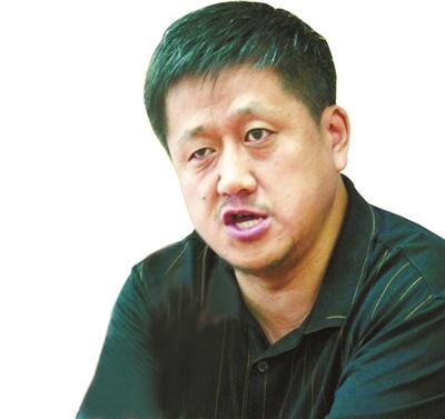 孔庆东状告主持人侵权败诉 专家:公众人物须容忍度-中新网