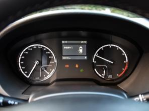 ��������2015�����3����SUV