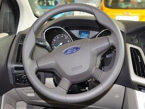 长安福特 三厢 1.6L DCT 方向盘整体