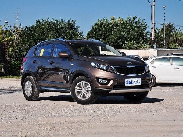 东风悦达起亚 2.0L 自动 车辆右侧45度角