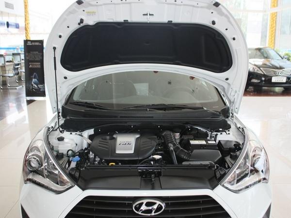 现代(进口) 1.6T 自动 发动机局部特写
