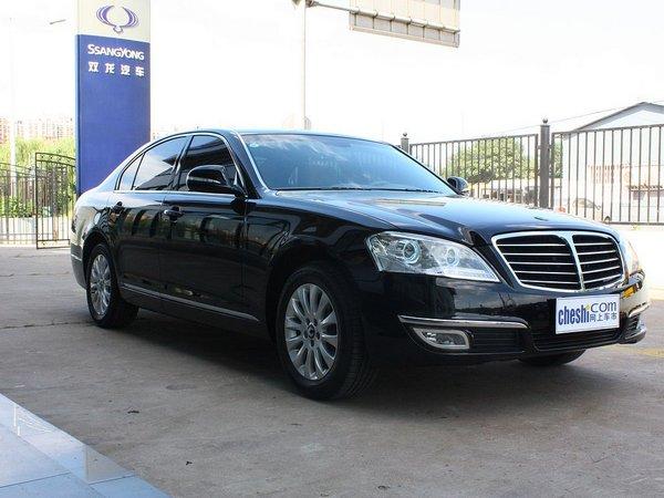 双龙汽车 2.8 自动 车辆右侧45度角