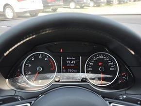 一汽奥迪 40 TFSI quattro 方向盘后方仪表盘
