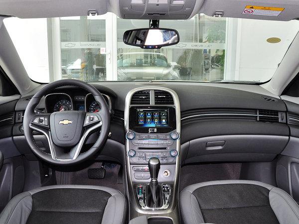 雪佛兰 2.0L SE 自动 中控台整体