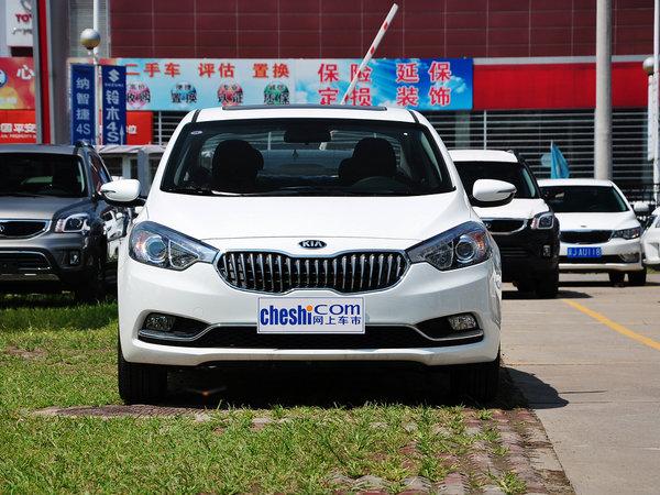 东风悦达起亚 1.6L 自动 车头正面视角