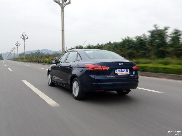 �������� ���˹ 2015�� 1.5L �Զ�������