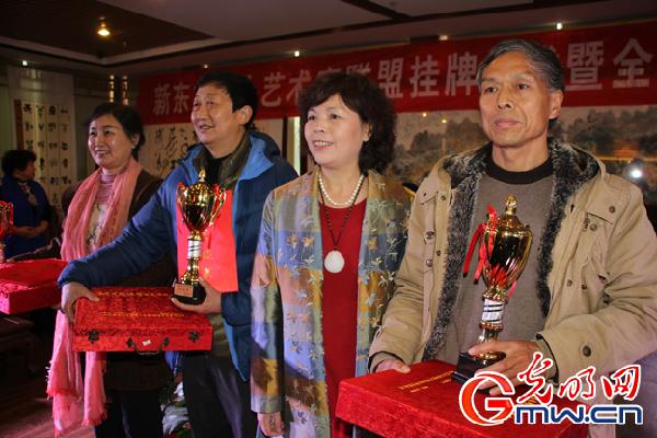 �������������ݿ���һ�����������ھ�����