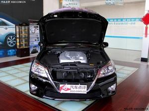 丰田皇冠最高优惠3.8万元 店内少量现车